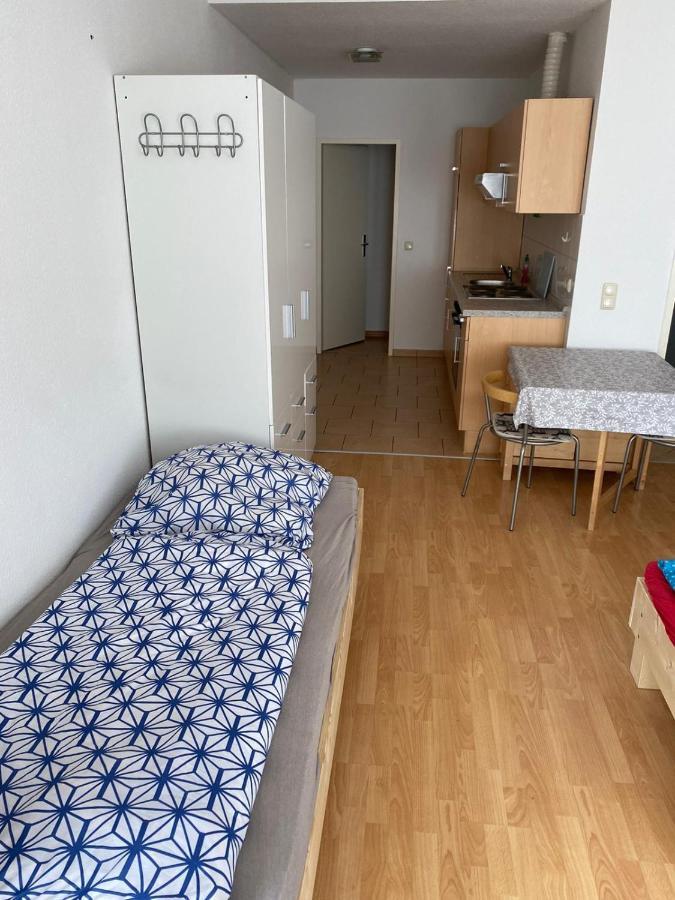 Monteurzimmer In Neustadt-Glewe Apartment ภายนอก รูปภาพ