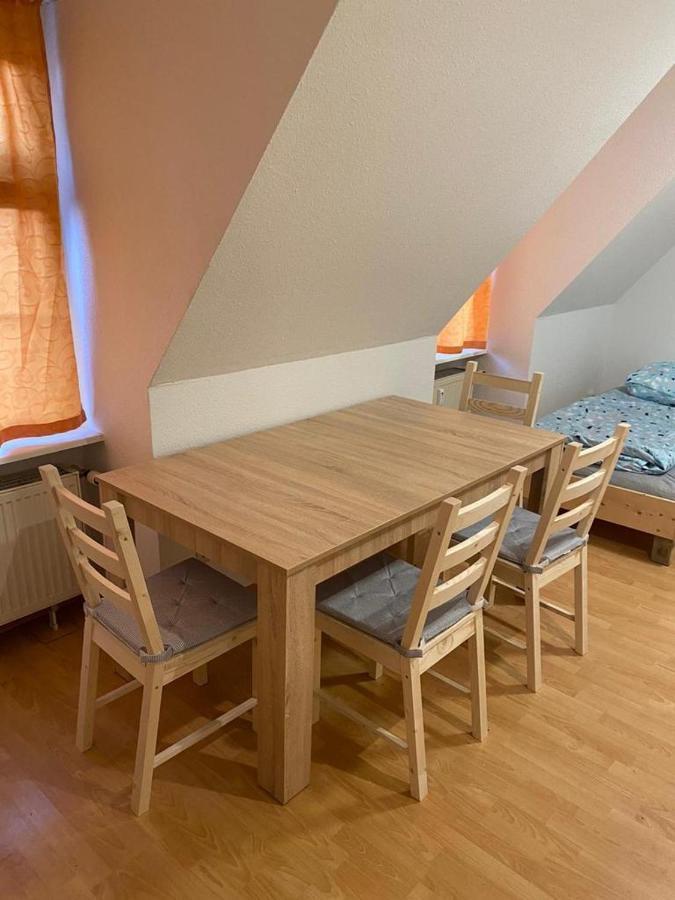 Monteurzimmer In Neustadt-Glewe Apartment ภายนอก รูปภาพ